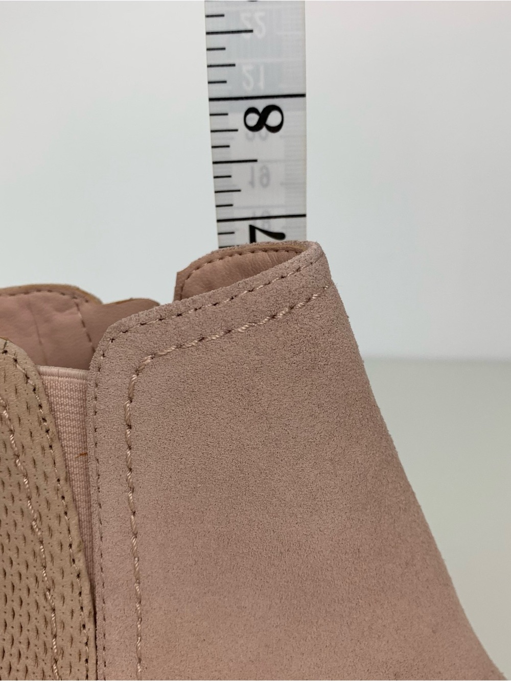 Ankle Boots Suede Leather Aldo Pink Chunky Heel Sz 6.5 US Romantic Light Fairy - Picture 15 of 16